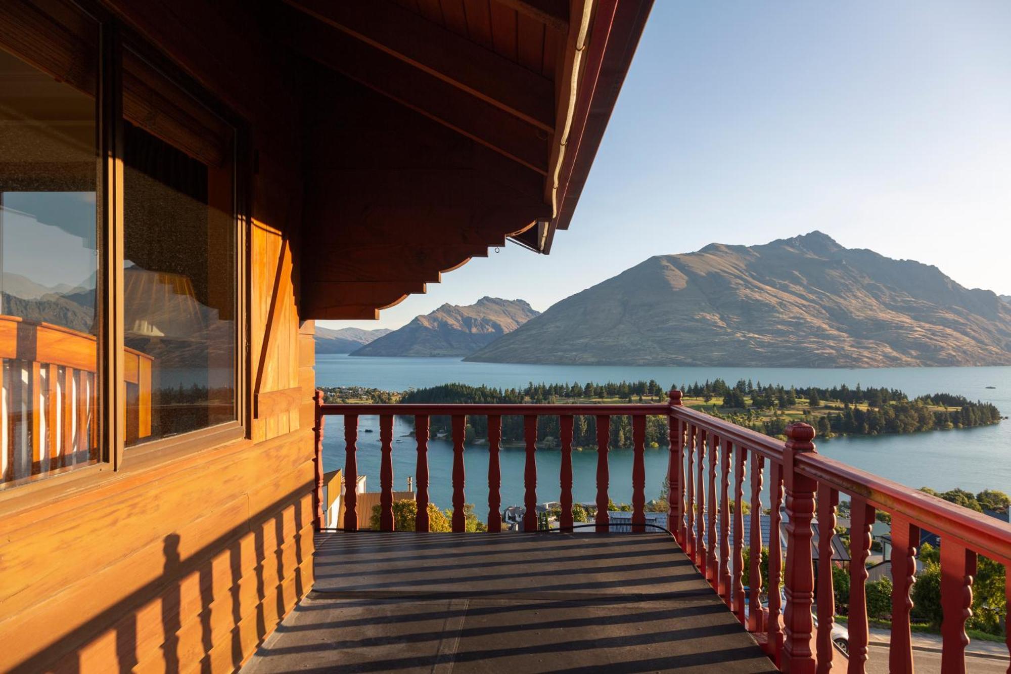 Matterhorn Lodge By Sotheby'S Luxury Rental Homes Queenstown Exteriör bild